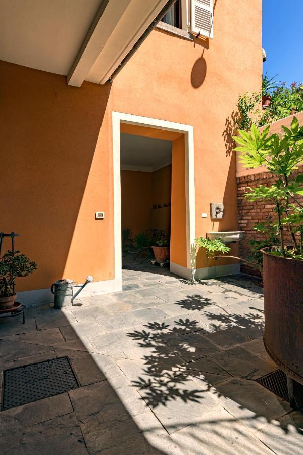 Residenza Di Prestigio In Riva Al Lago Marone Loft Exterior foto